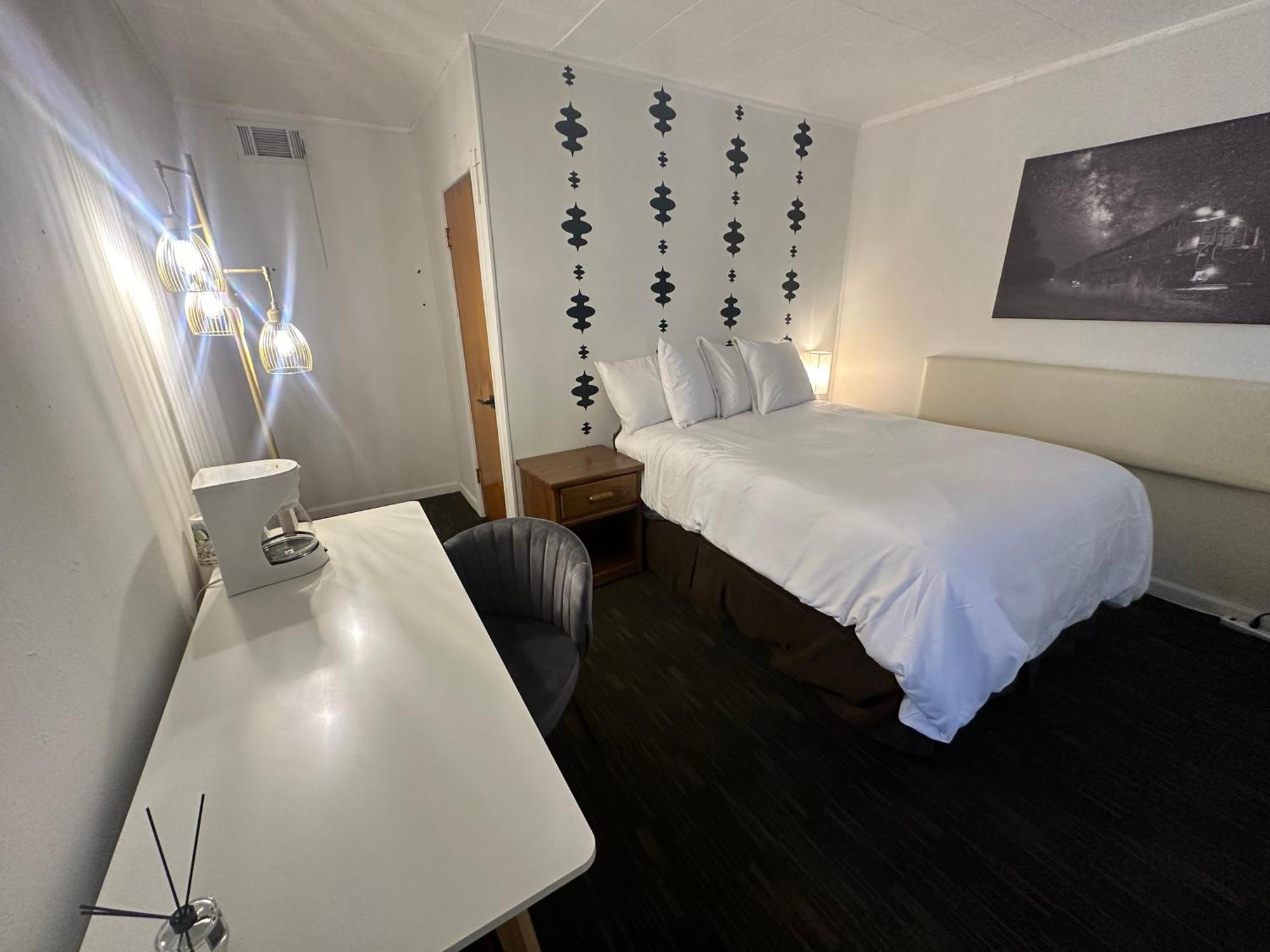 Grand Central Motel อีลี ภายนอก รูปภาพ